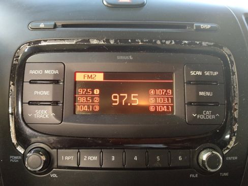 Used 2017 Kia Forte LX image 25