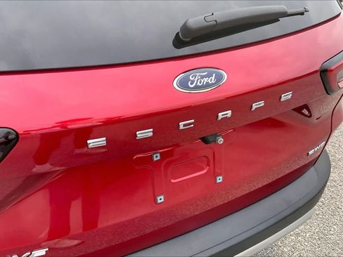 Certified 2023 Ford Escape Active AWD/4WD image 30