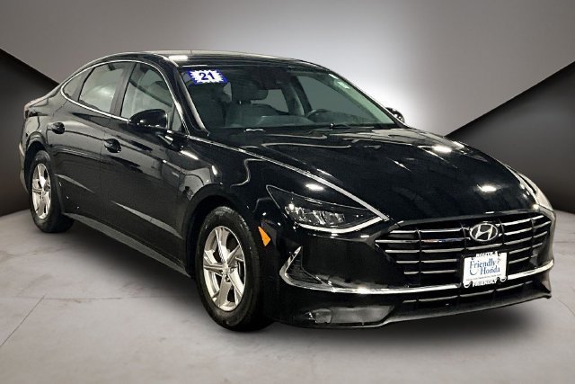 Used 2021 Hyundai Sonata SE FWD image 3