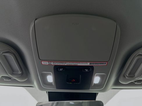 Used 2025 Toyota Camry LE image 18