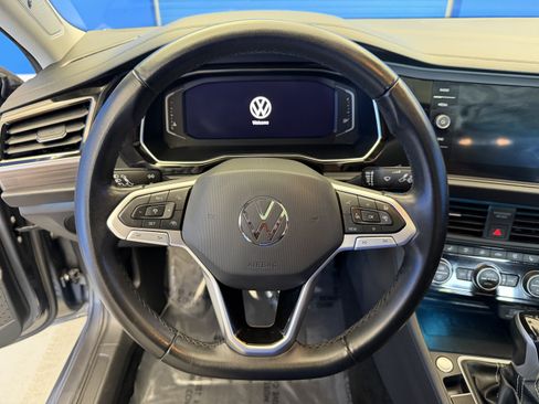 Used 2024 Volkswagen Jetta SEL FWD image 14