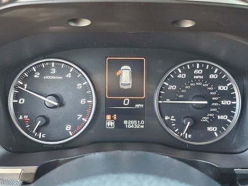 Certified 2024 Subaru Ascent Premium w/ Convenience Package image 36