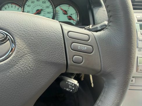 Used 2006 Toyota Solara SLE FWD image 25