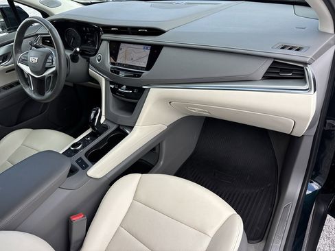 Used 2024 Cadillac XT5 Premium Luxury w/ Technology Package image 12