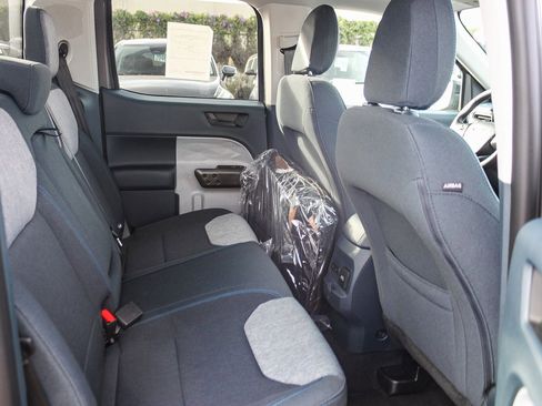 New 2025 Ford Maverick XLT w/ XLT Luxury Package image 18