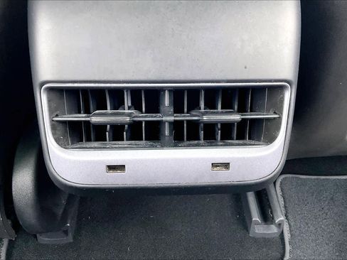 Used 2020 Tesla Model 3 Long Range image 35