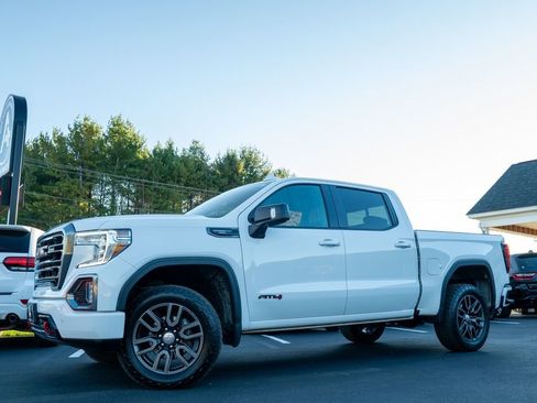 Used 2021 GMC Sierra 1500 AT4 w/ AT4 Value Package image 1