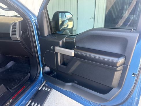 Used 2019 Ford F150 Raptor w/ Equipment Group 802A Luxury AWD/4WD image 12