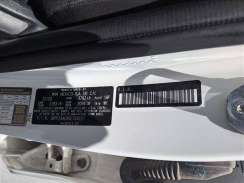 Used 2024 Kia Forte LXS FWD image 15