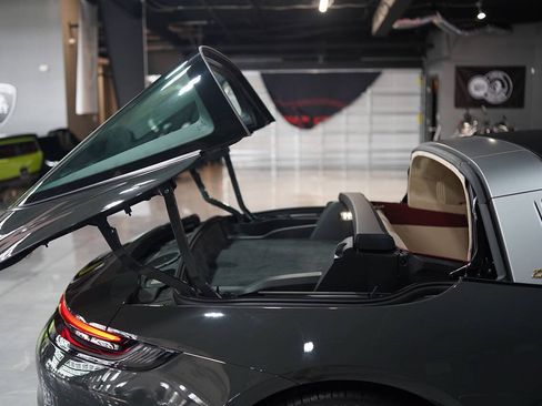 Used 2021 Porsche 911 Targa 4S Heritage Design AWD/4WD image 81