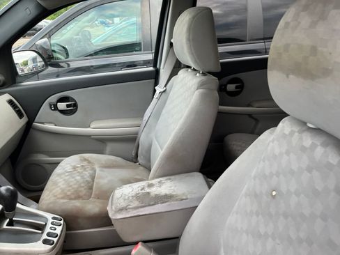 Used 2005 Chevrolet Equinox LT w/ Preferred Equipment Group AWD/4WD image 24