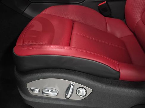 New 2026 Porsche Macan GTS AWD/4WD image 25