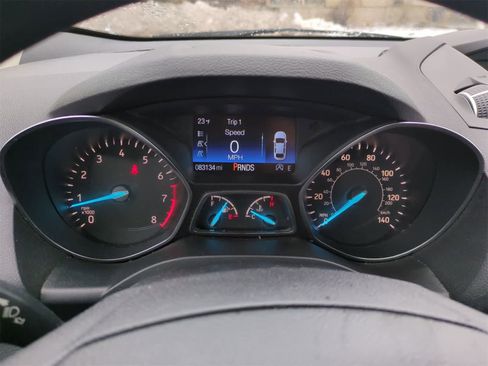 Used 2018 Ford Escape SE image 33