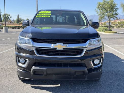 Used 2019 Chevrolet Colorado LT w/ LT Convenience Package RWD image 5