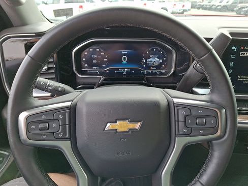 Certified 2024 Chevrolet Silverado 1500 LT AWD/4WD image 19