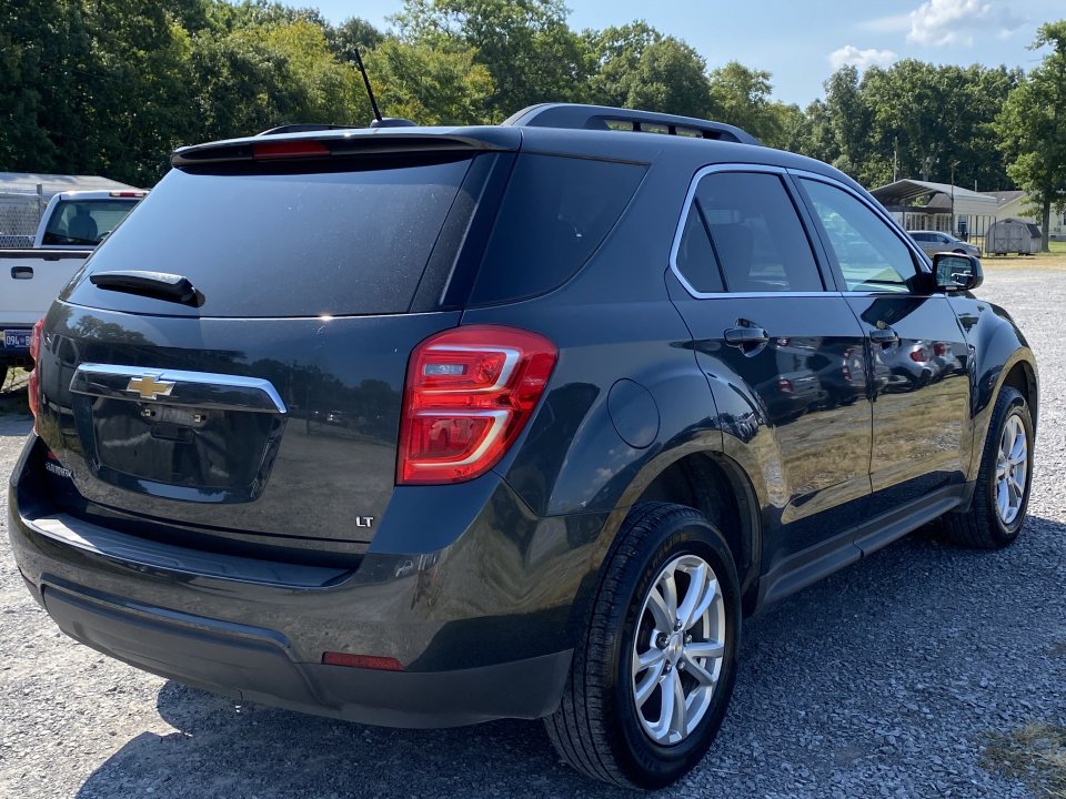 Used 2017 Chevrolet Equinox LT w/ Convenience Package FWD image 5