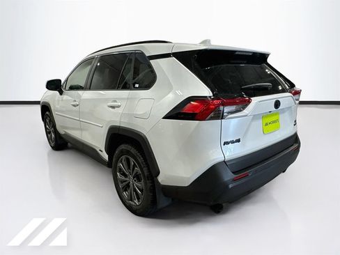 Used 2024 Toyota RAV4 XLE Premium w/ Weather Package AWD/4WD image 7