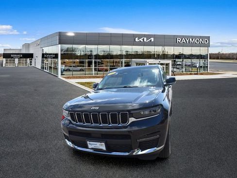 Used 2021 Jeep Grand Cherokee L Limited AWD/4WD image 7