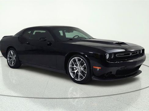 Used 2023 Dodge Challenger GT RWD image 8