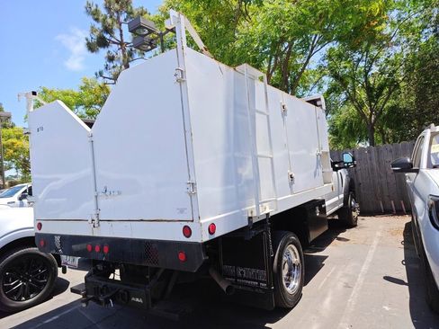 Used 2022 Ford F450 XL w/ Power Equipment Group RWD image 3