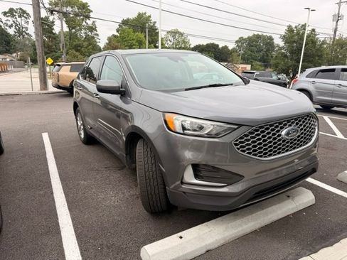 Used 2024 Ford Edge SEL AWD/4WD image 2