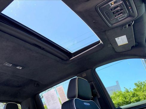 Used 2024 GMC Sierra 1500 AT4X image 29