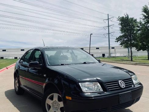 Used 2002 Volkswagen Jetta GLS FWD image 1