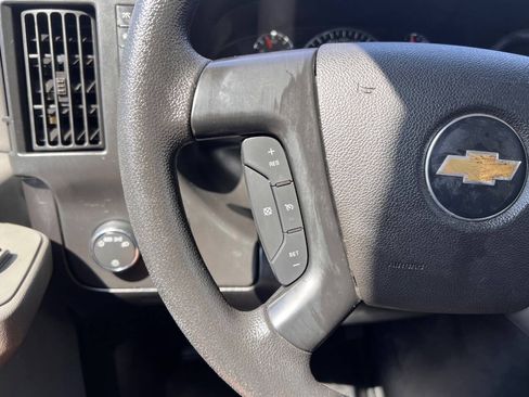 Used 2014 Chevrolet Express 3500 RWD image 13
