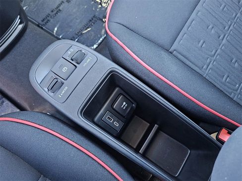 Used 2024 FIAT 500 e (RED) image 18