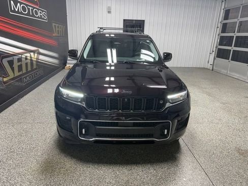 Used 2023 Jeep Grand Cherokee L Overland w/ Advanced Protech Group III AWD/4WD image 31