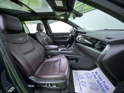 Used 2021 Cadillac XT6 Premium Luxury image 32