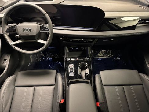 Used 2025 Audi Q6 e-tron Premium Plus AWD/4WD image 13