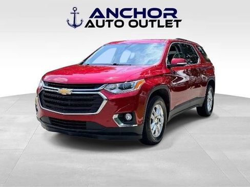 Used 2020 Chevrolet Traverse LT FWD image 4
