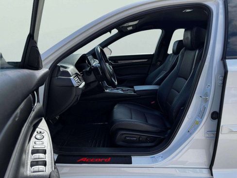 Used 2022 Honda Accord Sport image 18