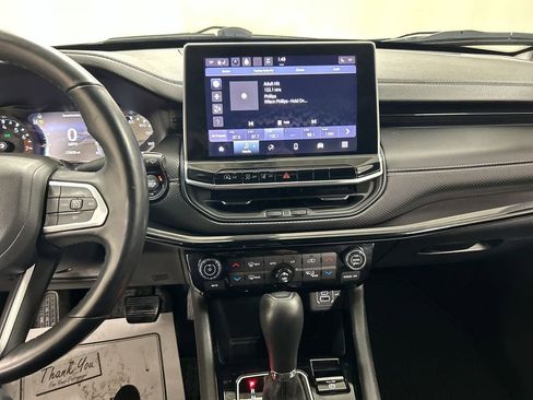 Used 2022 Jeep Compass Altitude w/ Convenience Group image 18