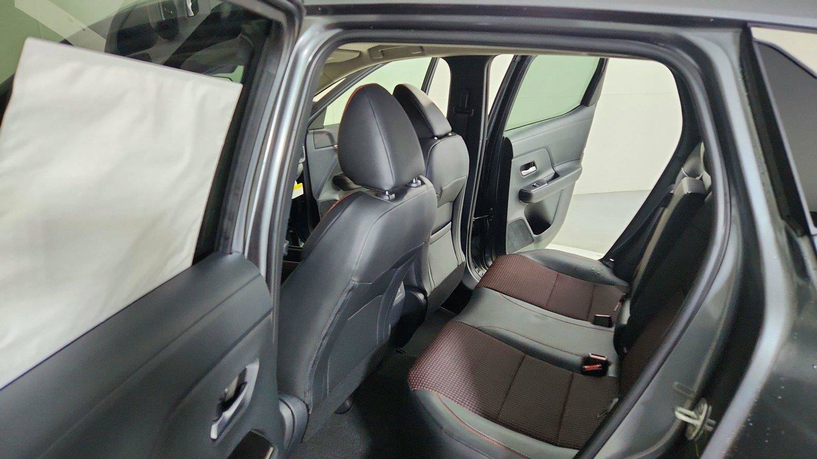 Certified 2026 Nissan Kicks SR w/ Illumination Package AWD/4WD image 22