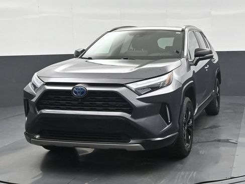 Used 2024 Toyota RAV4 XSE w/ Advanced Technology Package AWD/4WD image 27