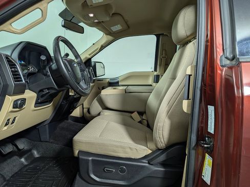 Used 2016 Ford F150 XLT w/ Equipment Group 301A Mid RWD image 8