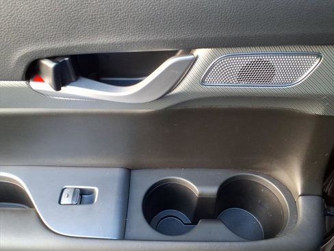 Used 2024 Hyundai Palisade SEL w/ Premium Package image 13