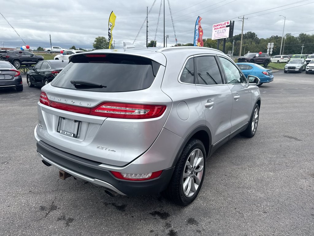 Used 2017 Lincoln MKC Select w/ Select Plus Package AWD/4WD image 5
