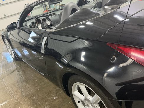 Used 2004 Nissan 350Z Touring image 33