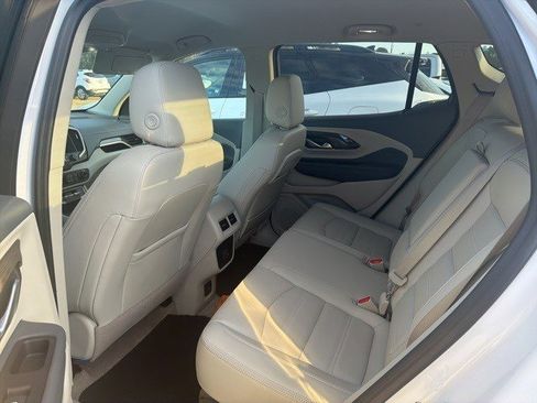 Certified 2024 GMC Terrain Denali image 9