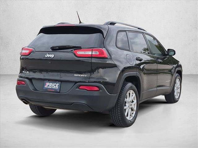 Used 2016 Jeep Cherokee Sport AWD/4WD image 5