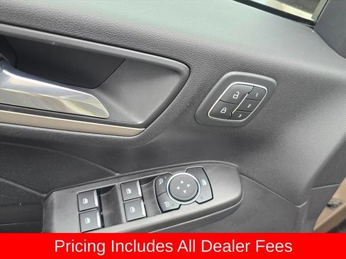 Used 2021 Ford Escape SEL w/ Technology Package FWD image 15