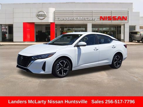 Used 2025 Nissan Sentra SV FWD image 8