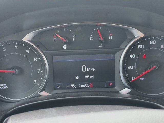 Used 2024 GMC Terrain AT4 AWD/4WD image 8