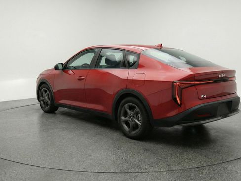 Used 2025 Kia K4 FWD image 6