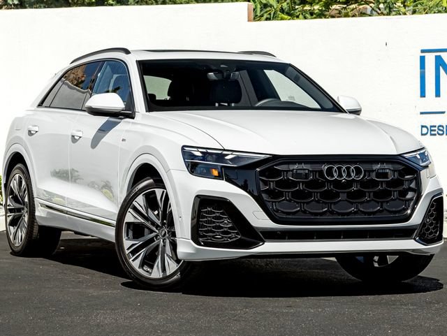 Used 2026 Audi Q8 Premium Plus AWD/4WD image 4