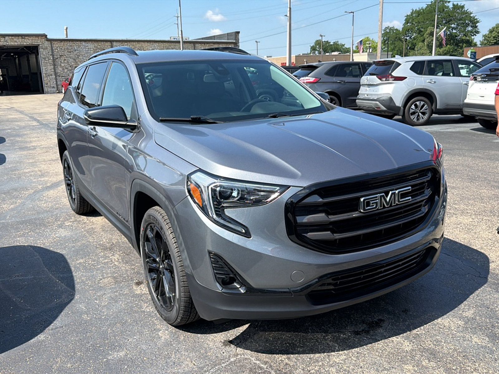 Used 2020 GMC Terrain SLT w/ Preferred Package AWD/4WD image 1
