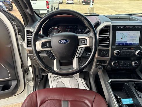 Used 2020 Ford F350 Platinum w/ FX4 Off-Road Package image 14